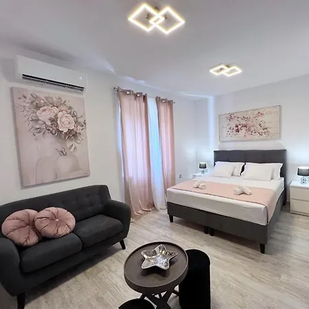 Perla Apartment *