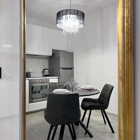 Perla Apartment *