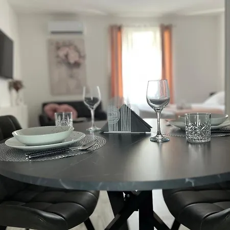 Apartment Perla